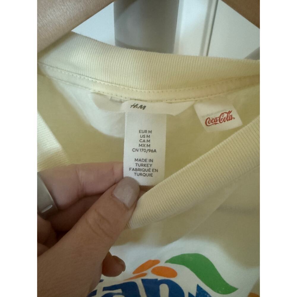 H&M Fanta T-Shirt Yellow Size Medium‎ - Picture 8 of 8